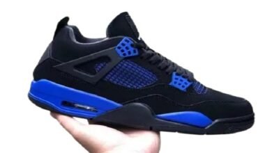 Jordan 4 Black Cats